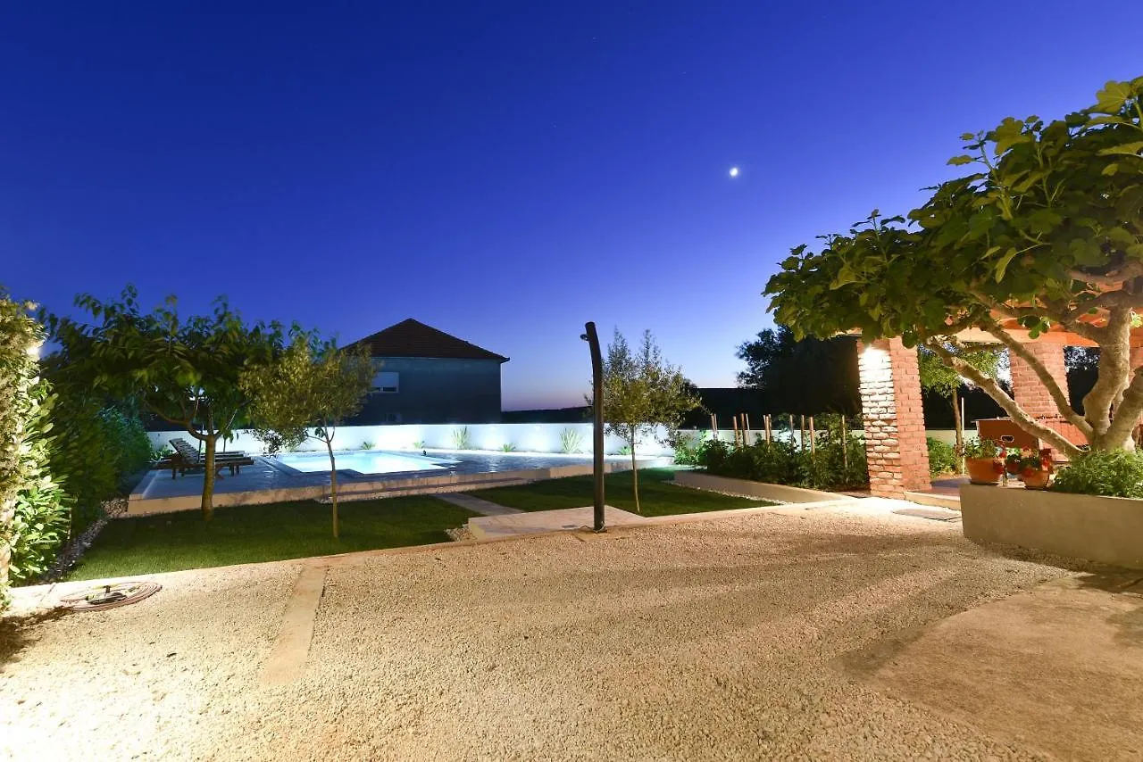 Villa Navita Augustinus With Pool Debeljak Croatia