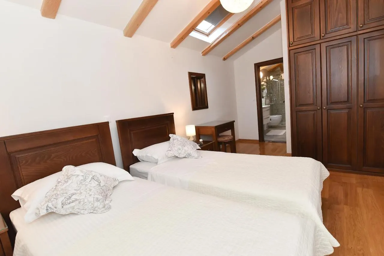 Holiday home Villa Navita Augustinus With Pool Debeljak Croatia