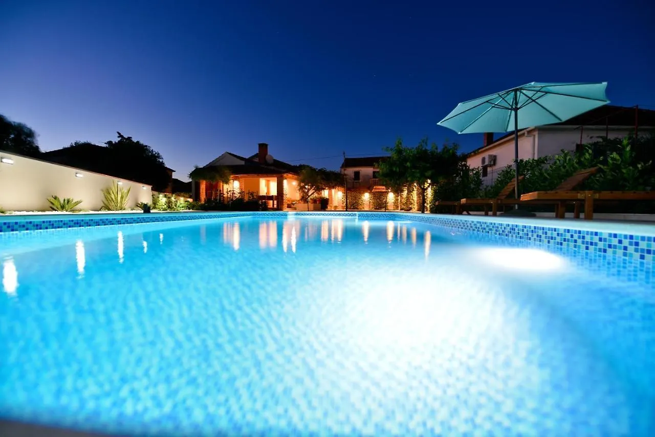Holiday home Villa Navita Augustinus With Pool Debeljak